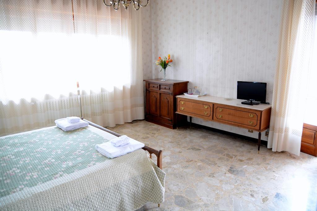 Casa Giordano Bed and Breakfast Mombello Monferrato Eksteriør billede