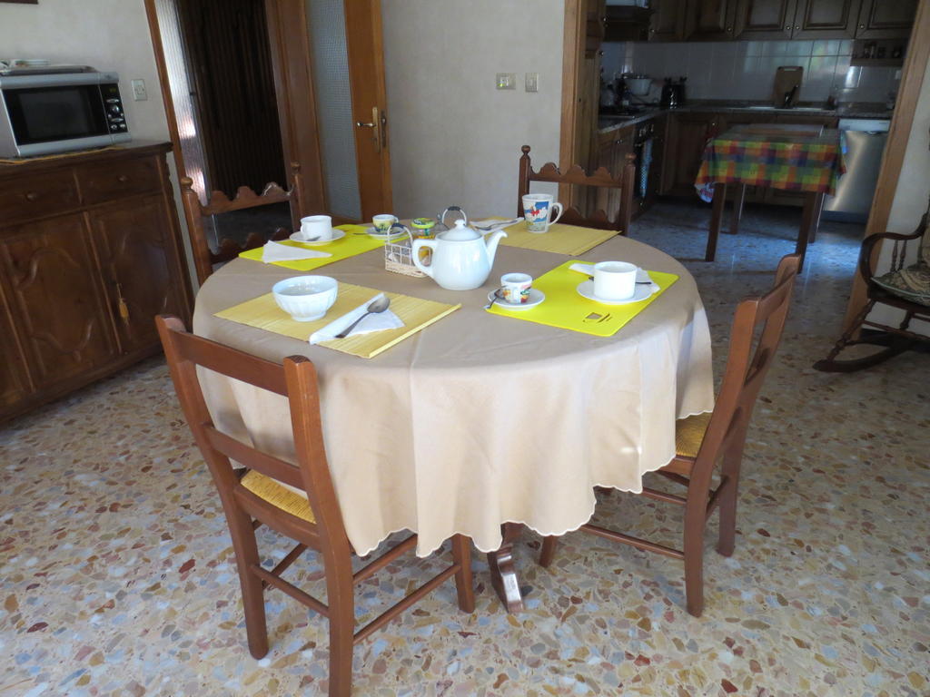 Casa Giordano Bed and Breakfast Mombello Monferrato Eksteriør billede